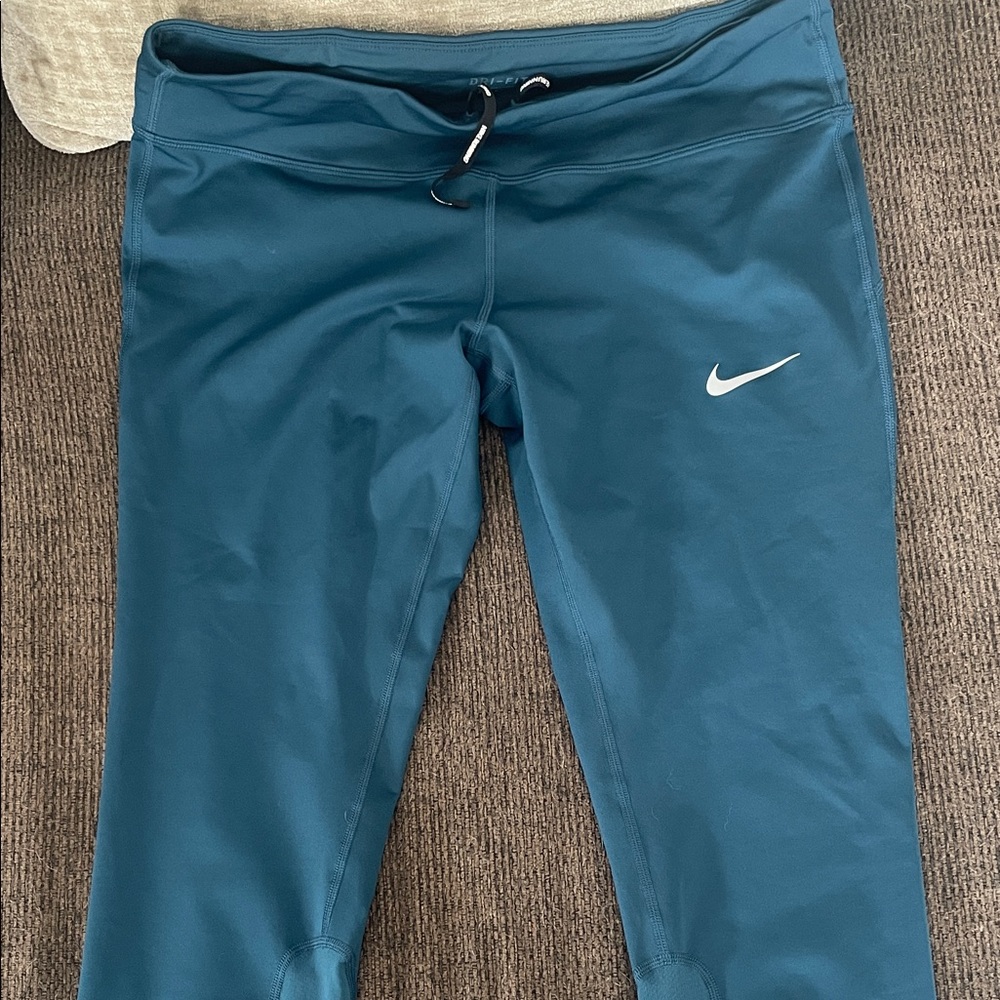 Nike Teal Performance Leggings